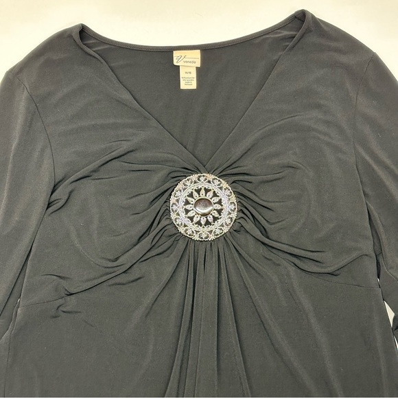 Venezia Women’s Long Sleeve V Neck Silver Gem Brooch Chest Blouse Size 14/16 - Picture 6 of 7